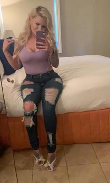 Candie, 31  female escort, Salt Lake City