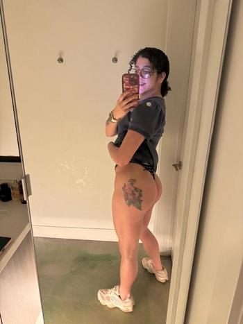 Bella, 23  female escort, Salt Lake City