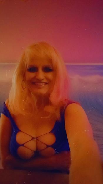 Sexy Milf Diamond, 58  female escort, Salt Lake City
